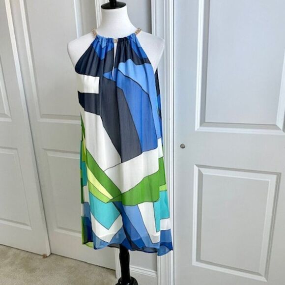 VENUS Dresses & Skirts - Venus High Low Kaleidoscope Dress with Chain Necklace Collar Medium